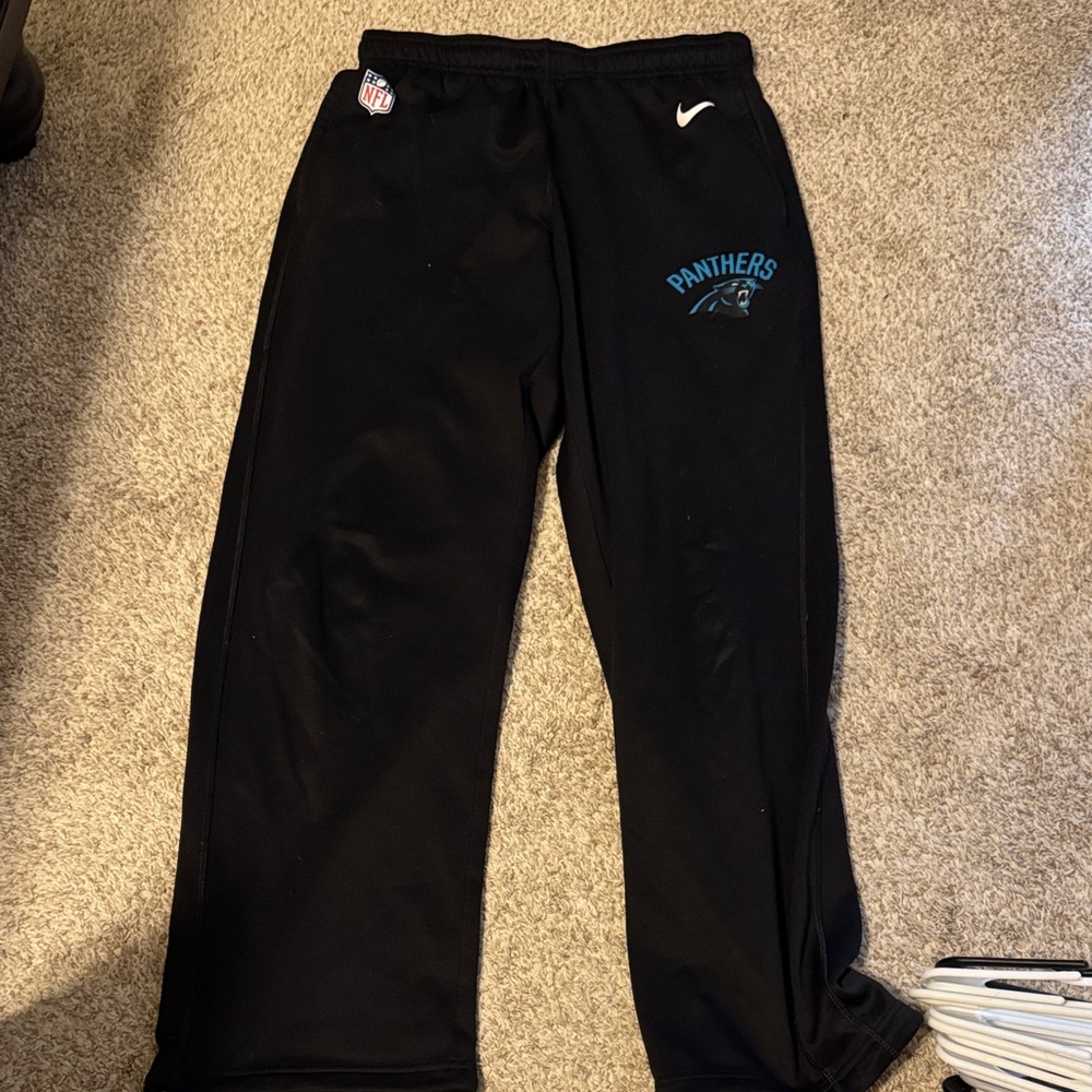 Nike Black Panthers Logo Joggers